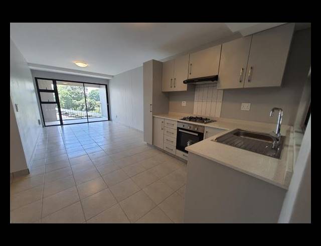 2 BEDROOM APARTMENT TO LET IN HILLCREST CENTRAL